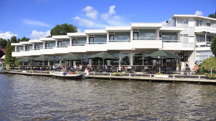 restaurants earnewald Meerval